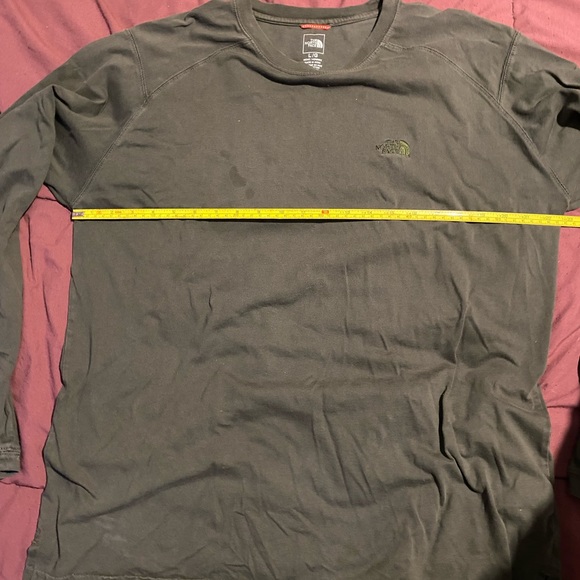 The North Face Crewneck - Picture 5 of 6